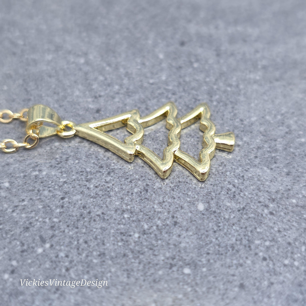 Christmas Tree Necklace