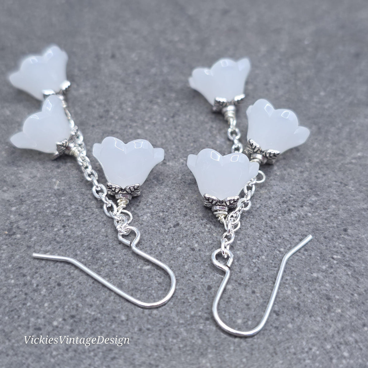Flower Earrings, Hypoallergenic Ear Wires, white Earrings, Boho Jewelry, Glass Jewelry, Simple Vintage Earrings