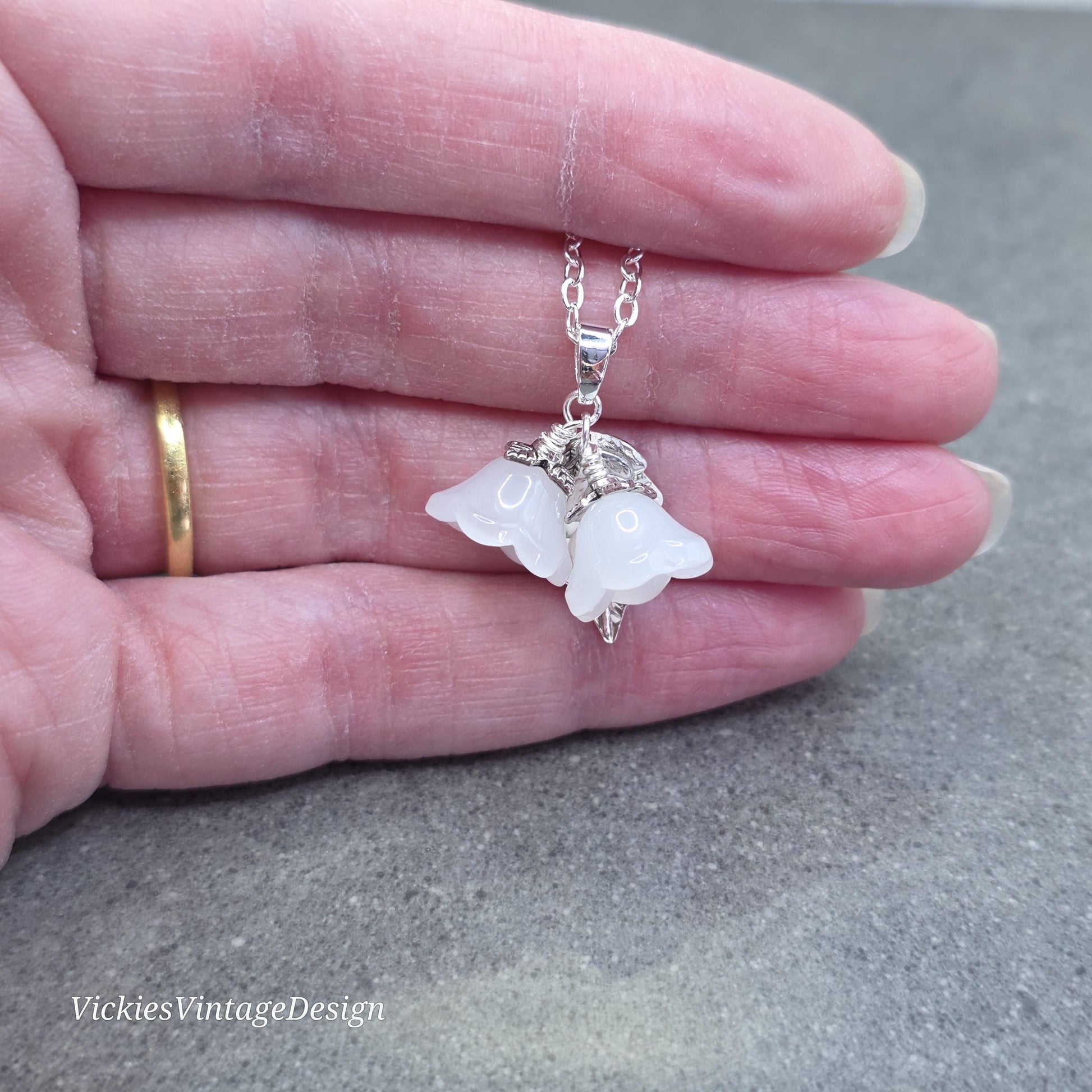 Flower Necklace, Glass Flowers, White Bellflower, Special Occasion Earrings, Flower Earrings, Matching Earrings Available