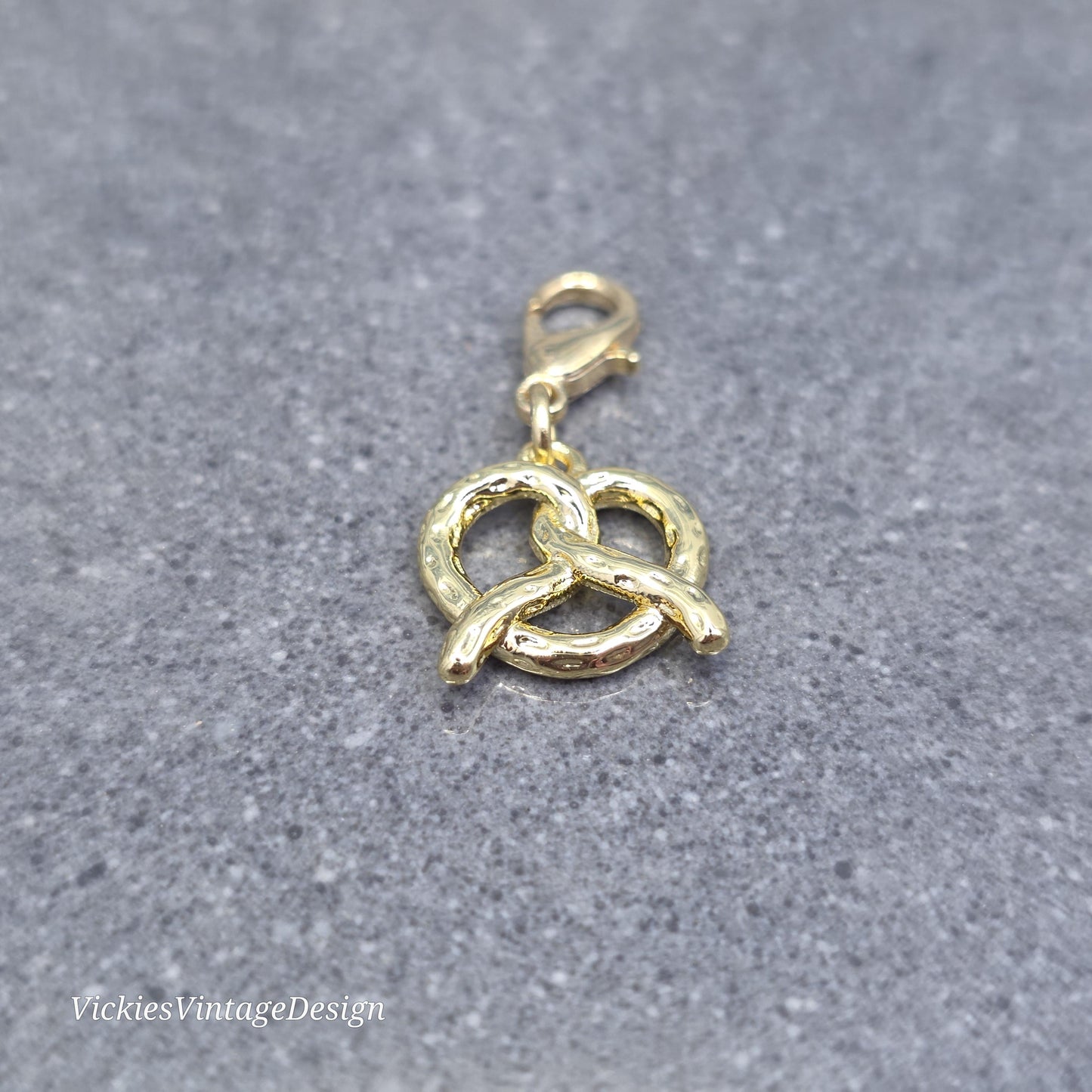 Pretzel Clip on Charm with Gold Lobster Clasp, Brass, Nickel Free, Stitch Marker, Zipper, Planner Charm