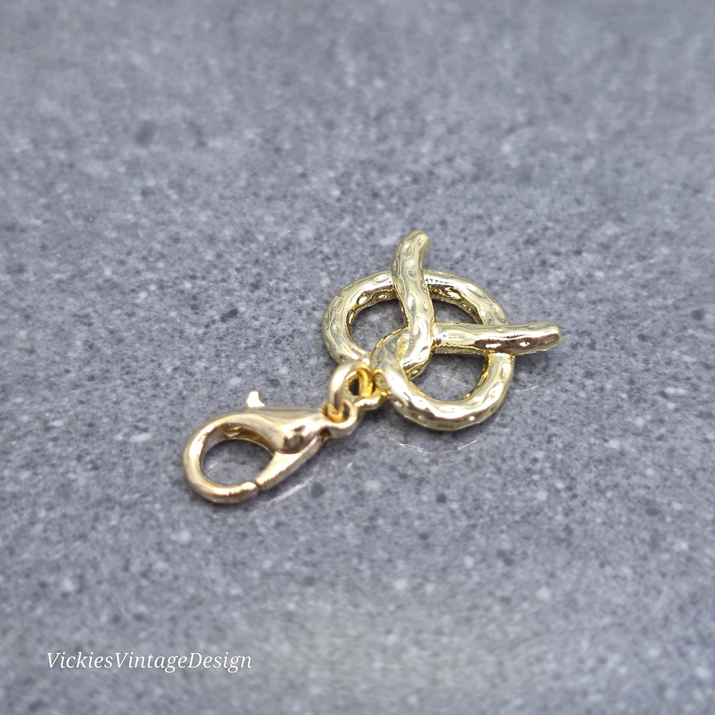 Pretzel Clip on Charm with Gold Lobster Clasp, Brass, Nickel Free, Stitch Marker, Zipper, Planner Charm