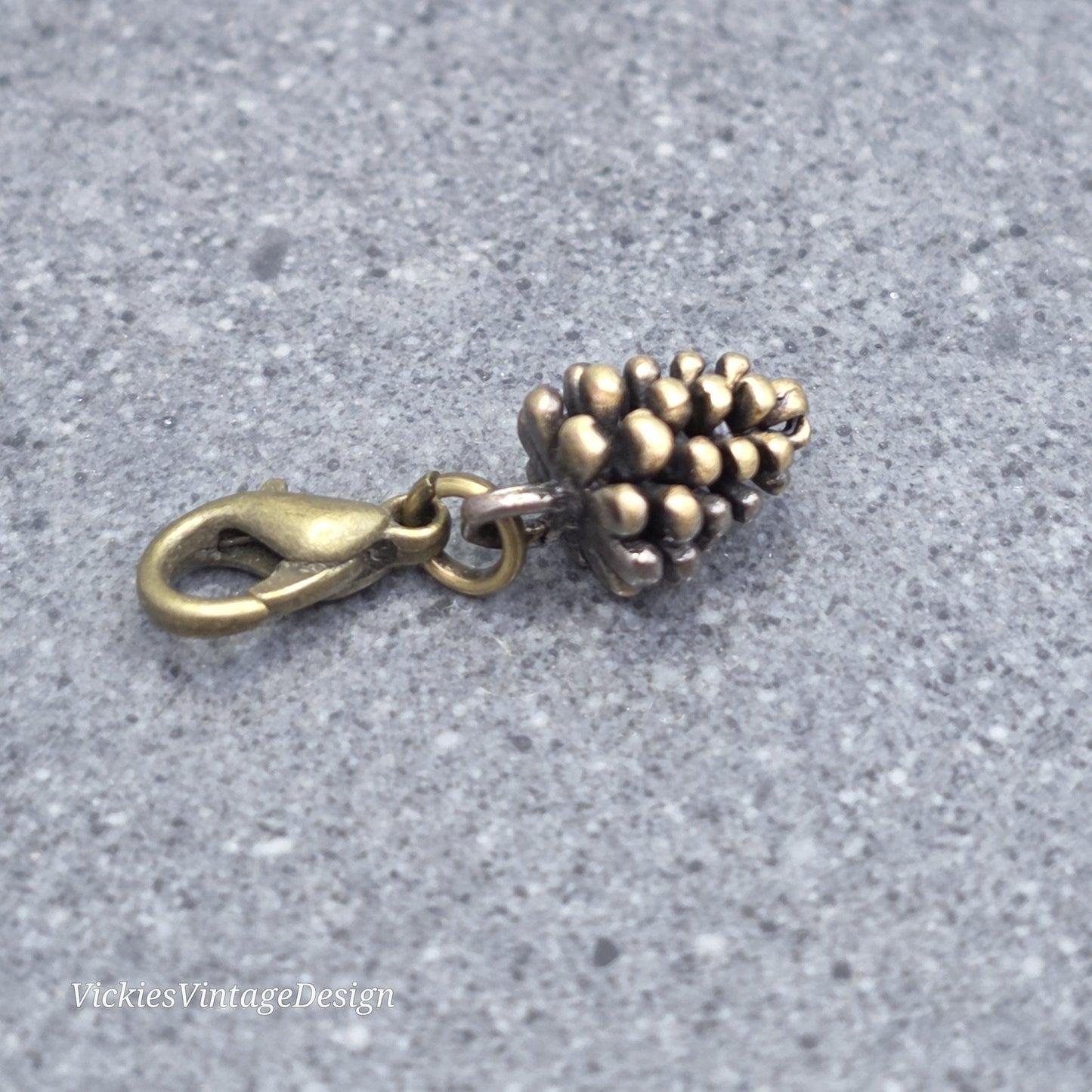 Antique Bronze Pinecone Clip on Charm with Gold Lobster Clasp, Brass, Nickel Free, Stitch marker, Zipper, Planner Charm