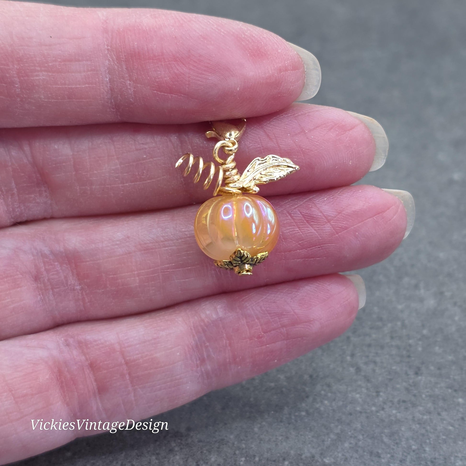 Glass Pumpkin Clip On Charm, Stitch Marker, Zipper Pull, Halloween Autumn Gift