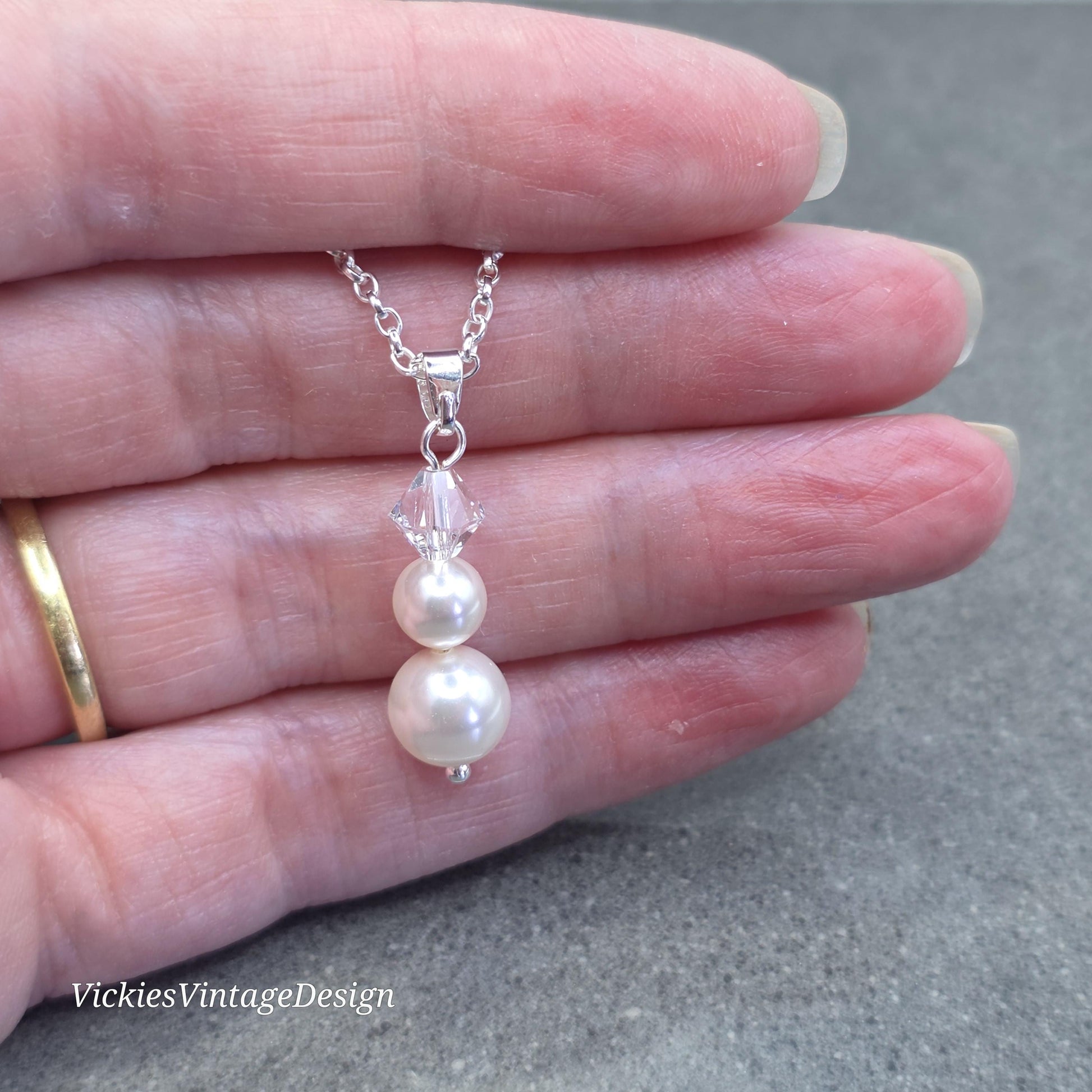 Primero Crystals® Pearl Necklace; Elegant Sparkly, Bridal and Special Occasion Jewellery