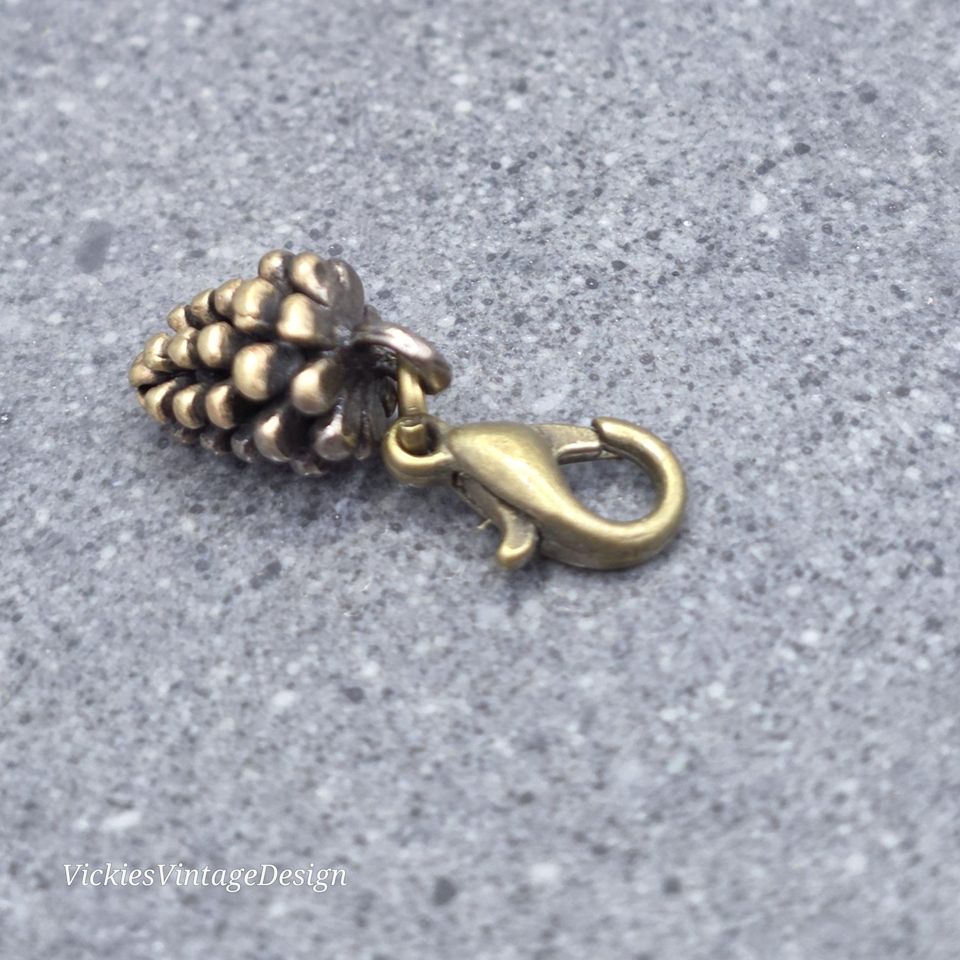 Antique Bronze Pinecone Clip on Charm with Gold Lobster Clasp, Brass, Nickel Free, Stitch marker, Zipper, Planner Charm