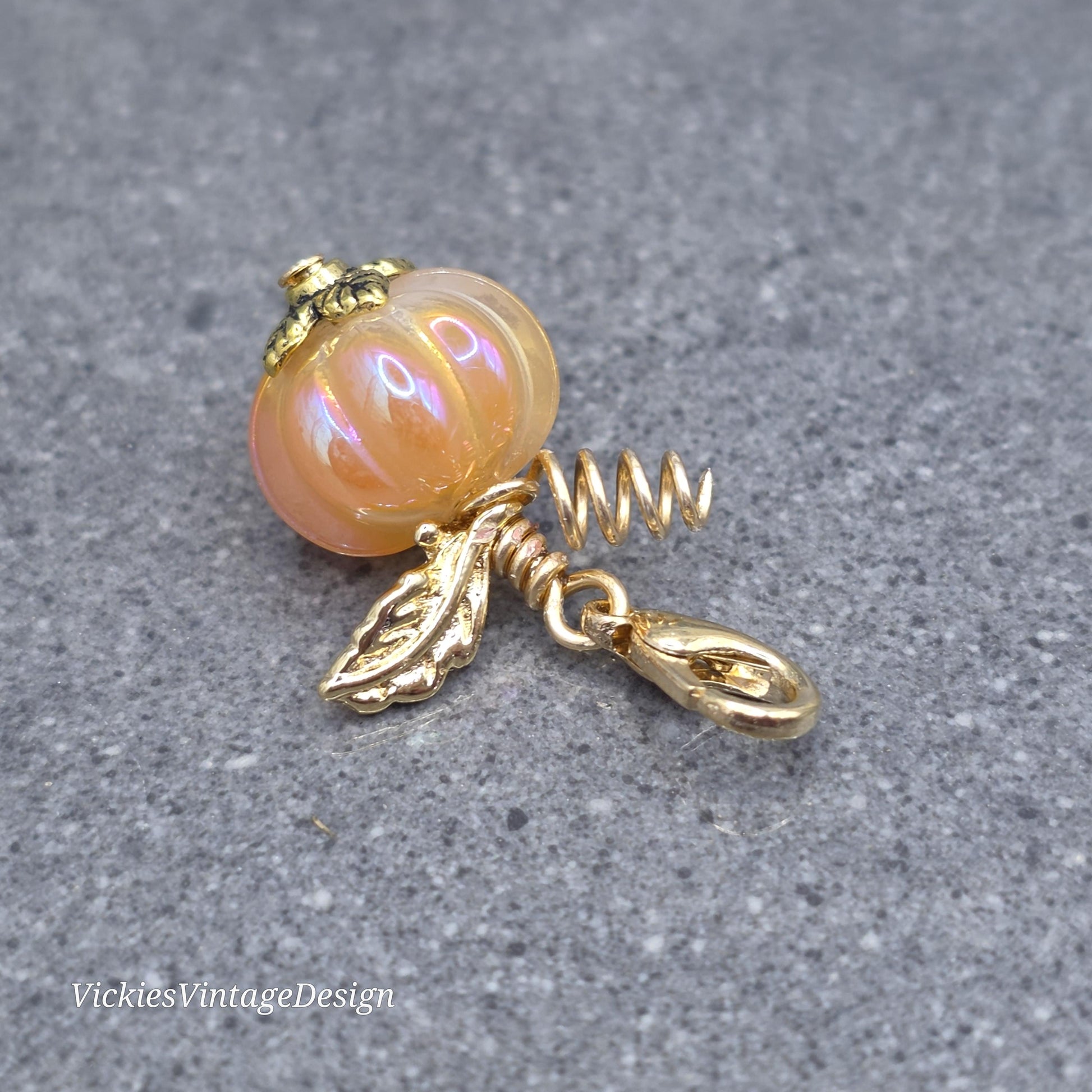 Glass Pumpkin Clip On Charm, Stitch Marker, Zipper Pull, Halloween Autumn Gift