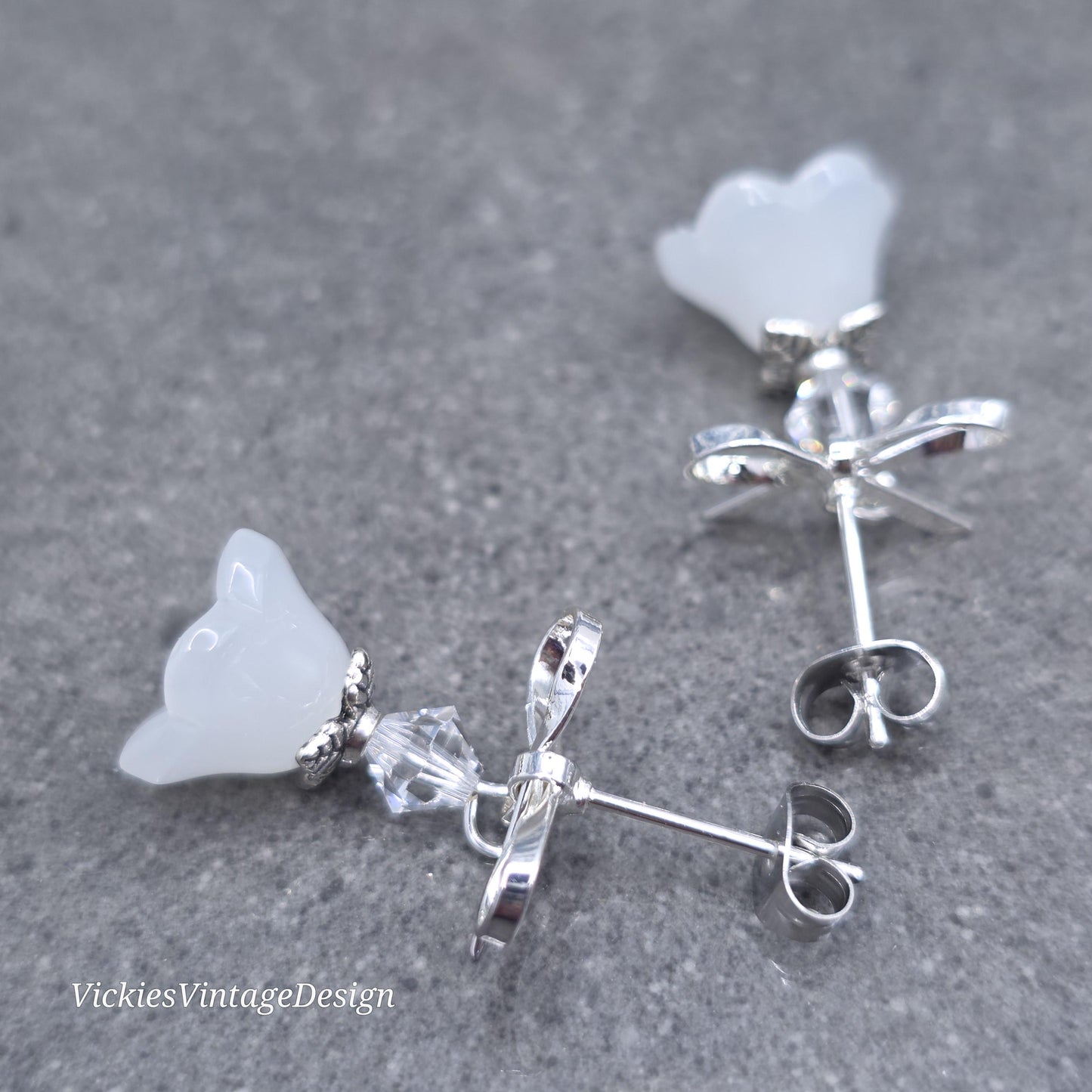 Flower Earrings, White Bow Studs, Glass Flower, PRIMERO Crystals®