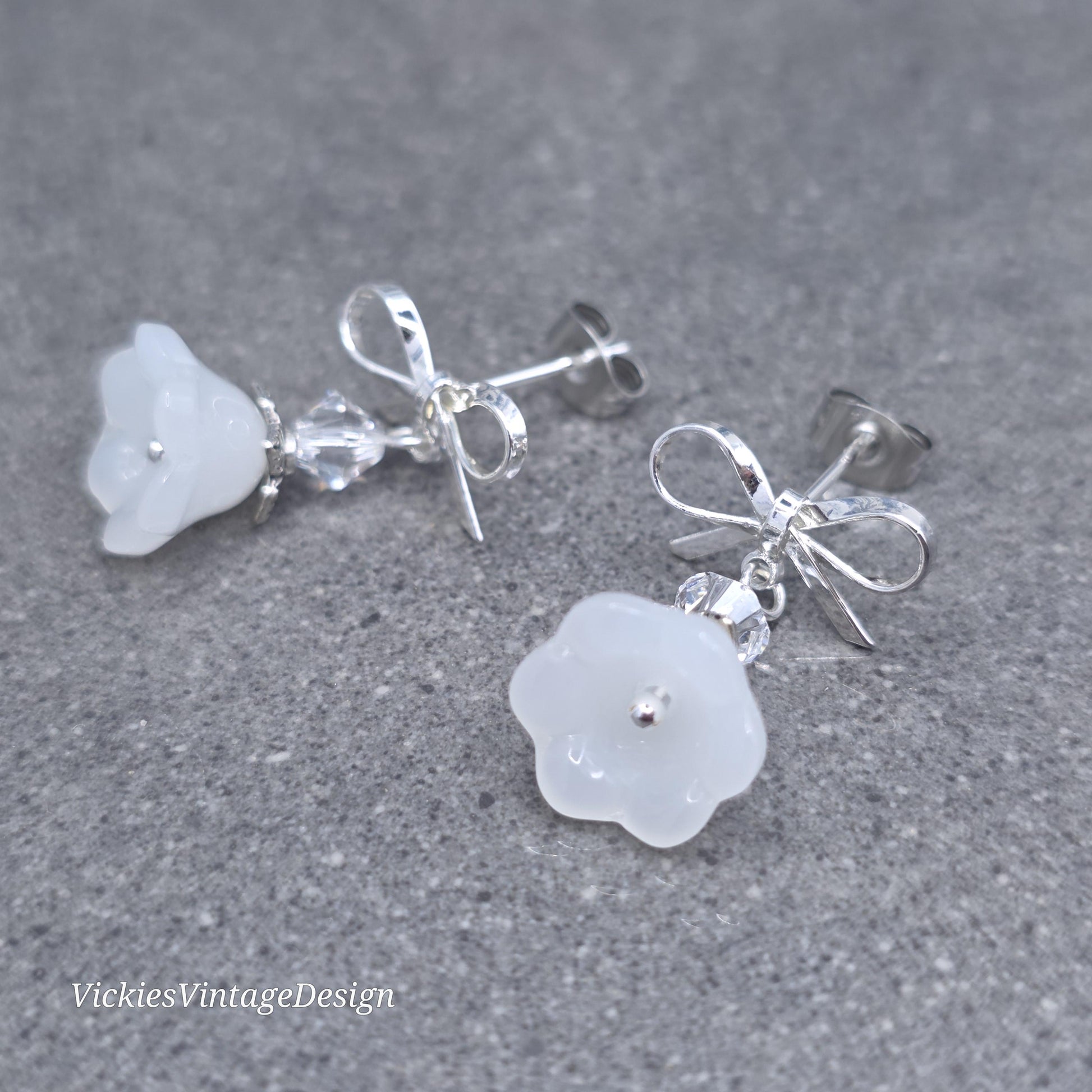 Flower Earrings, White Bow Studs, Glass Flower, PRIMERO Crystals®
