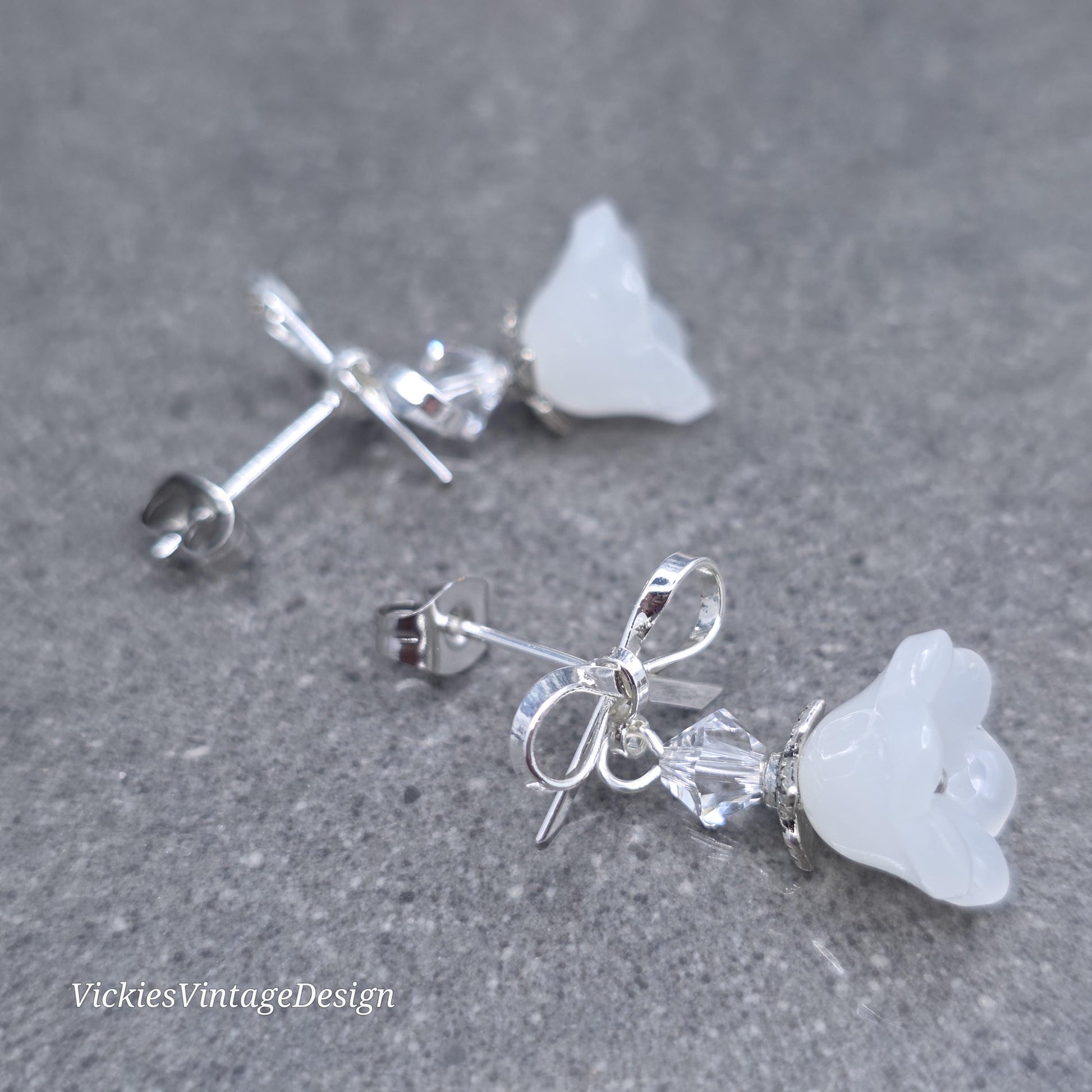 Flower Earrings, White Bow Studs, Glass Flower, PRIMERO Crystals®