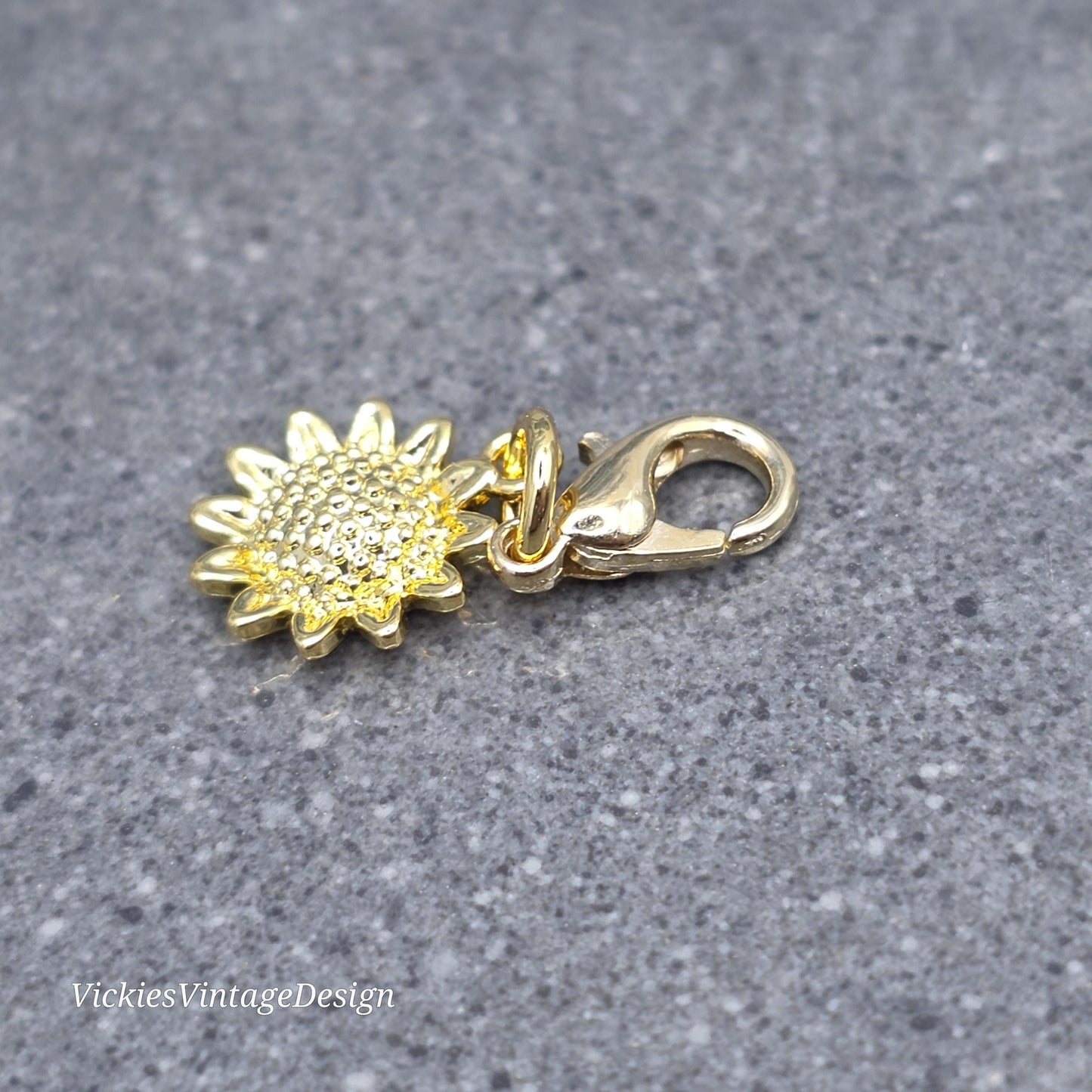Gold Sunflower Clip on Charm with Gold Lobster Clasp, Bracelet, Necklace, Brass, Brass, 18K Gold Plated