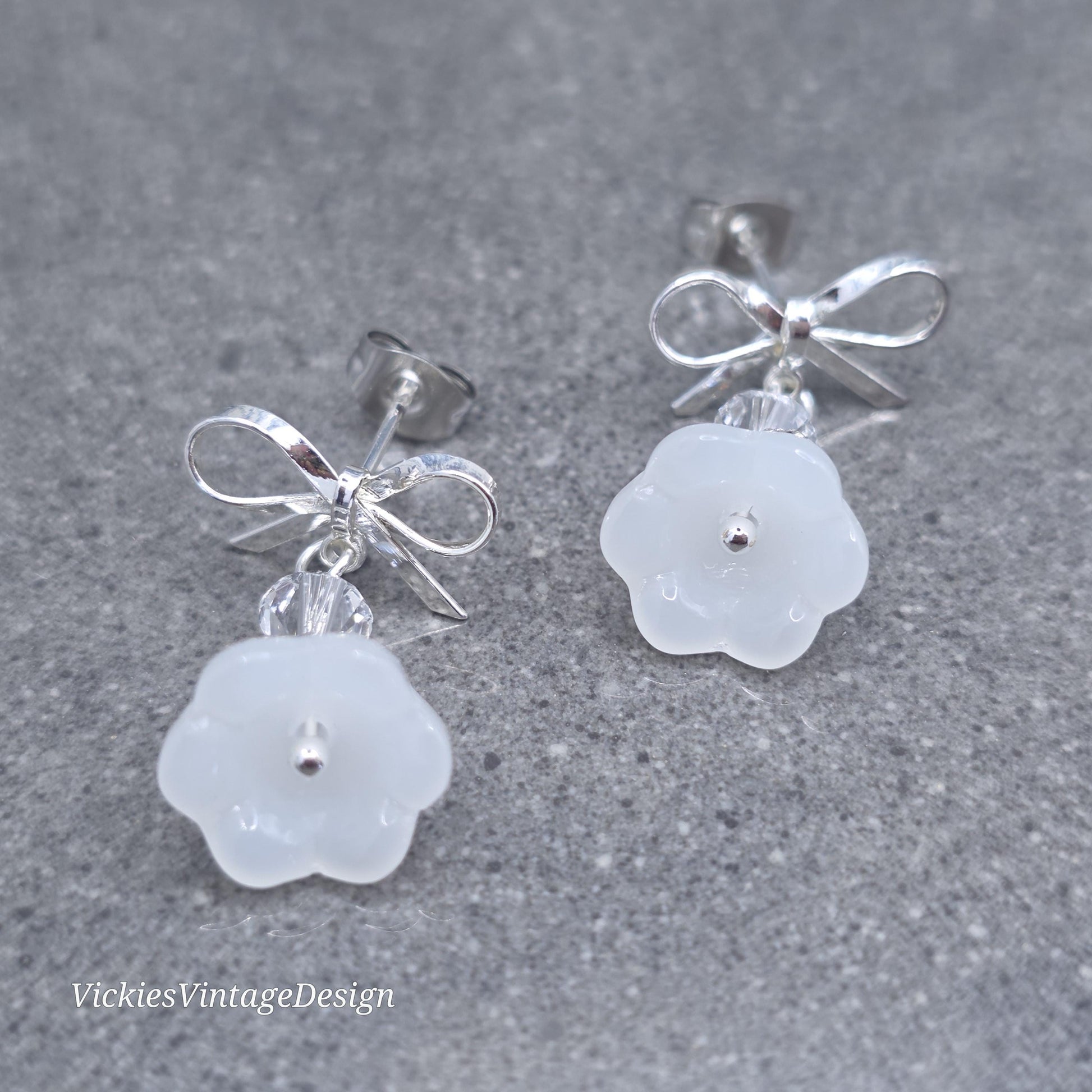 Flower Earrings, White Bow Studs, Glass Flower, PRIMERO Crystals®