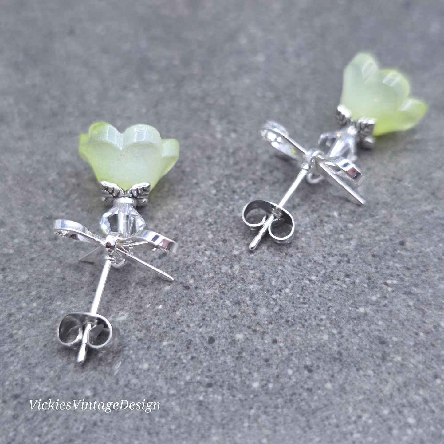 Flower Earrings, Green Bow Studs, glass Flower, PRIMERO Crystals®