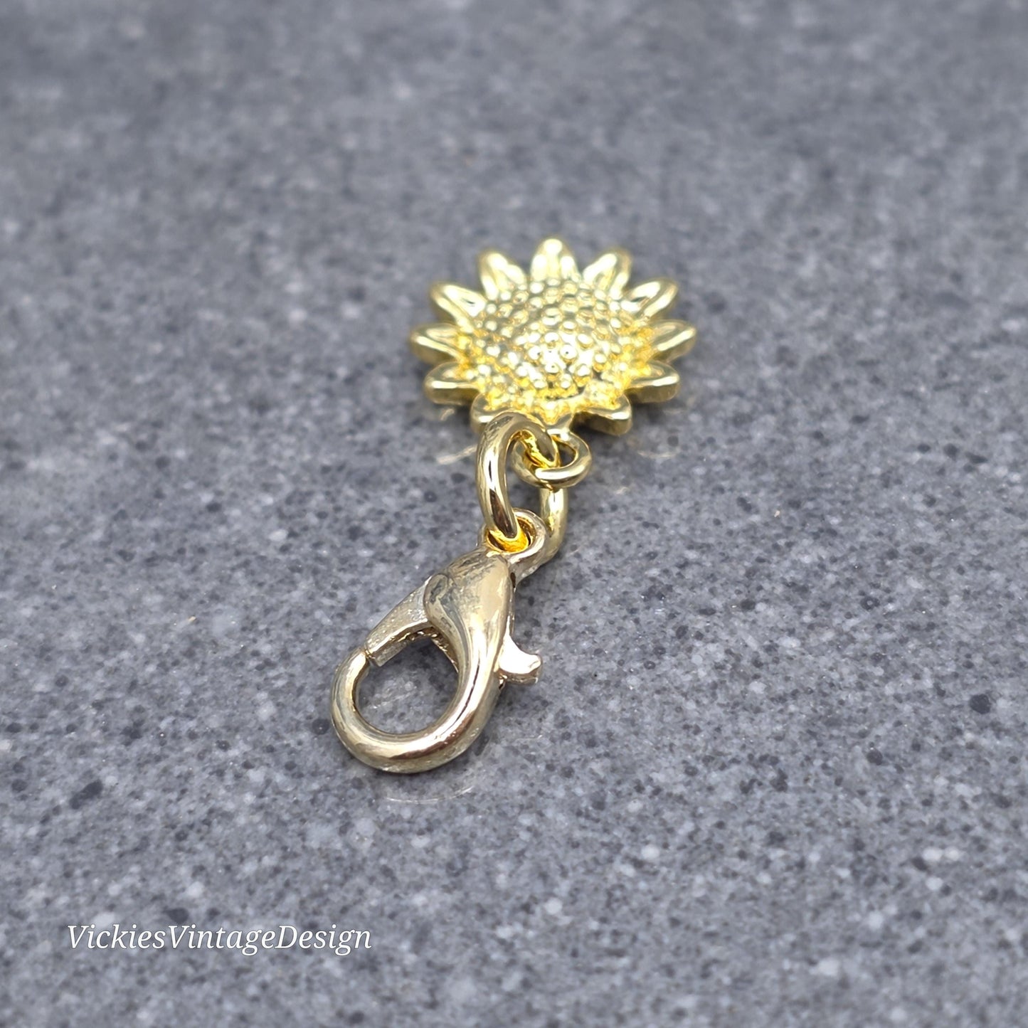 Gold Sunflower Clip on Charm with Gold Lobster Clasp, Bracelet, Necklace, Brass, Brass, 18K Gold Plated