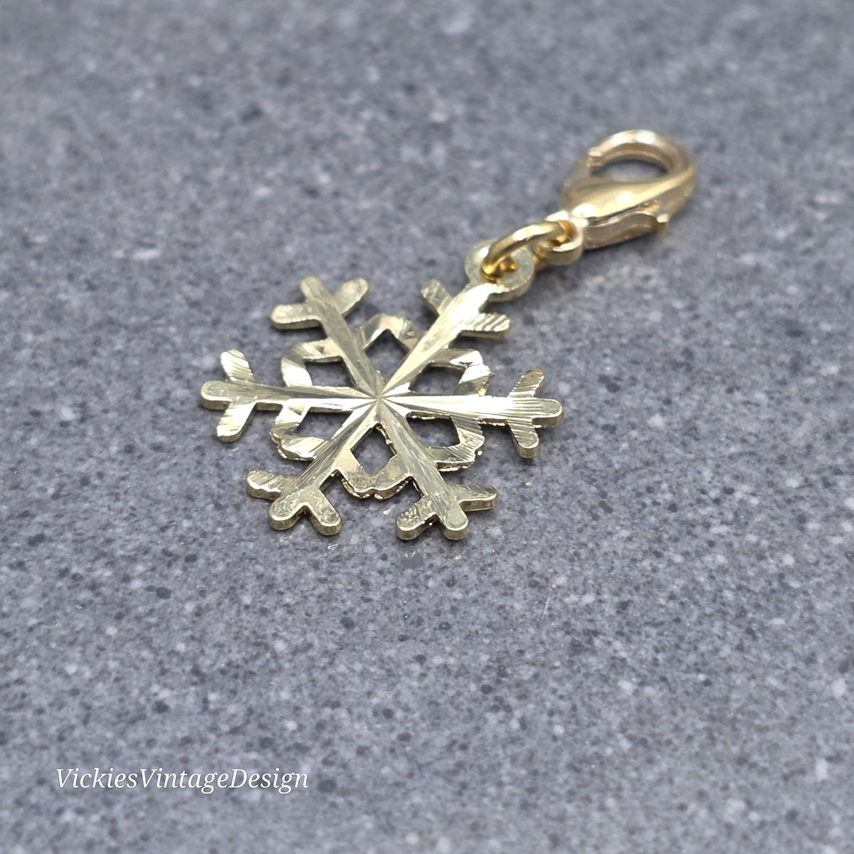 Snowflake Clip on Charm with Gold Lobster Clasp, Brass, Nickel Free, Stitch Marker, Zipper, Planner Charm