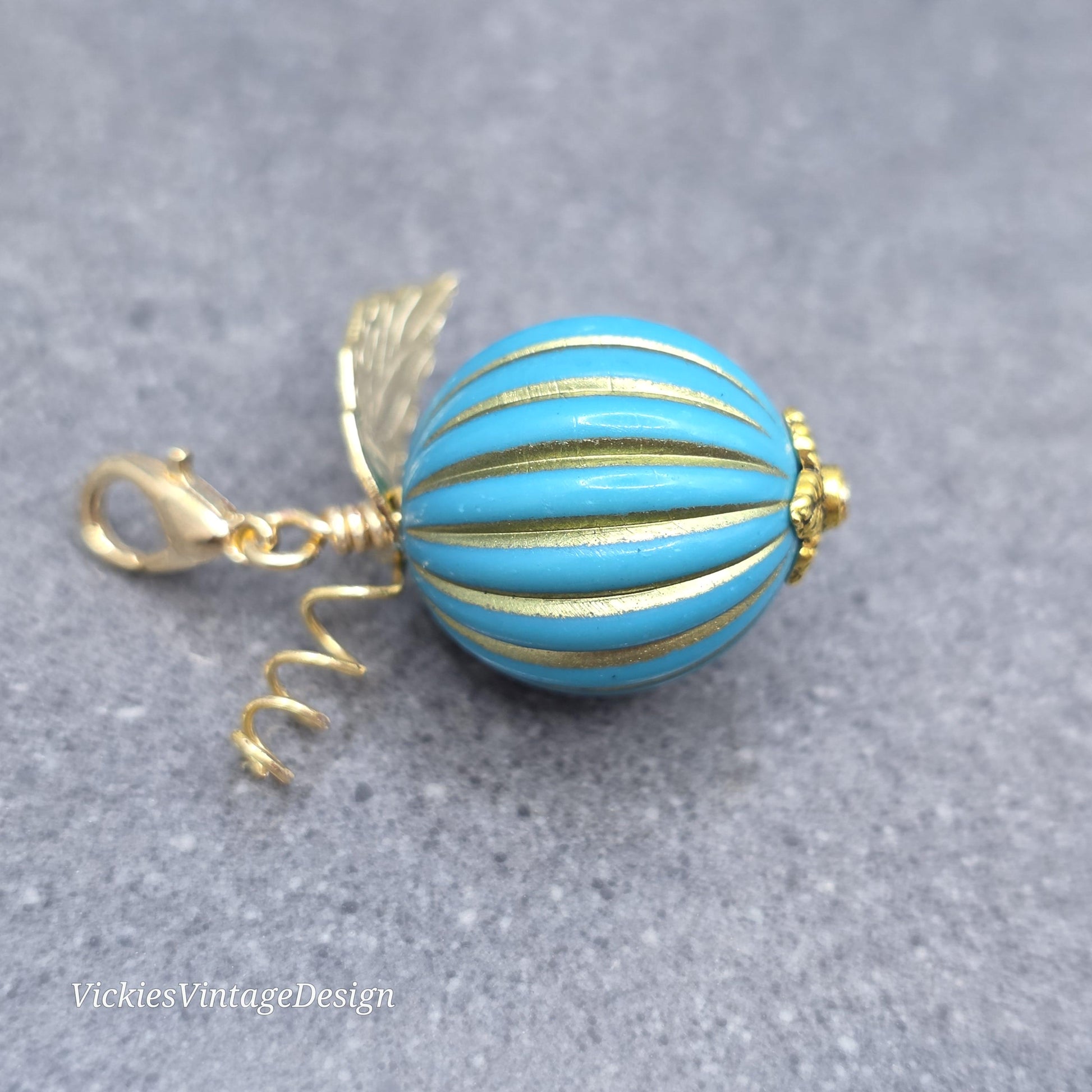 Pumpkin Clip On Charm, Bracelet, Necklace, Stitch Marker, Zipper Pull, Halloween Autumn Gift