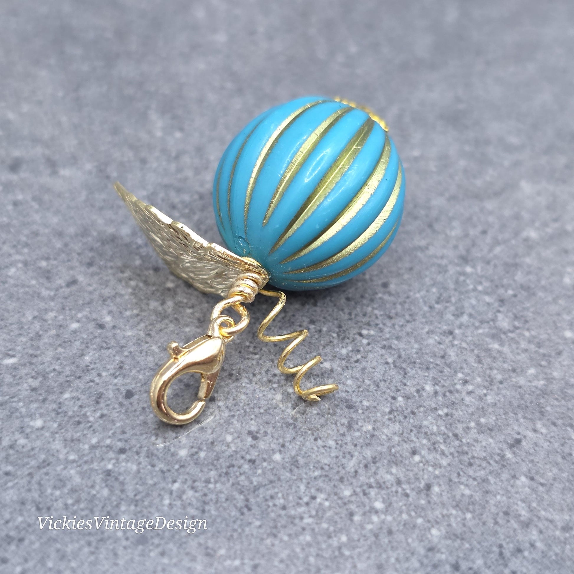 Pumpkin Clip On Charm, Bracelet, Necklace, Stitch Marker, Zipper Pull, Halloween Autumn Gift