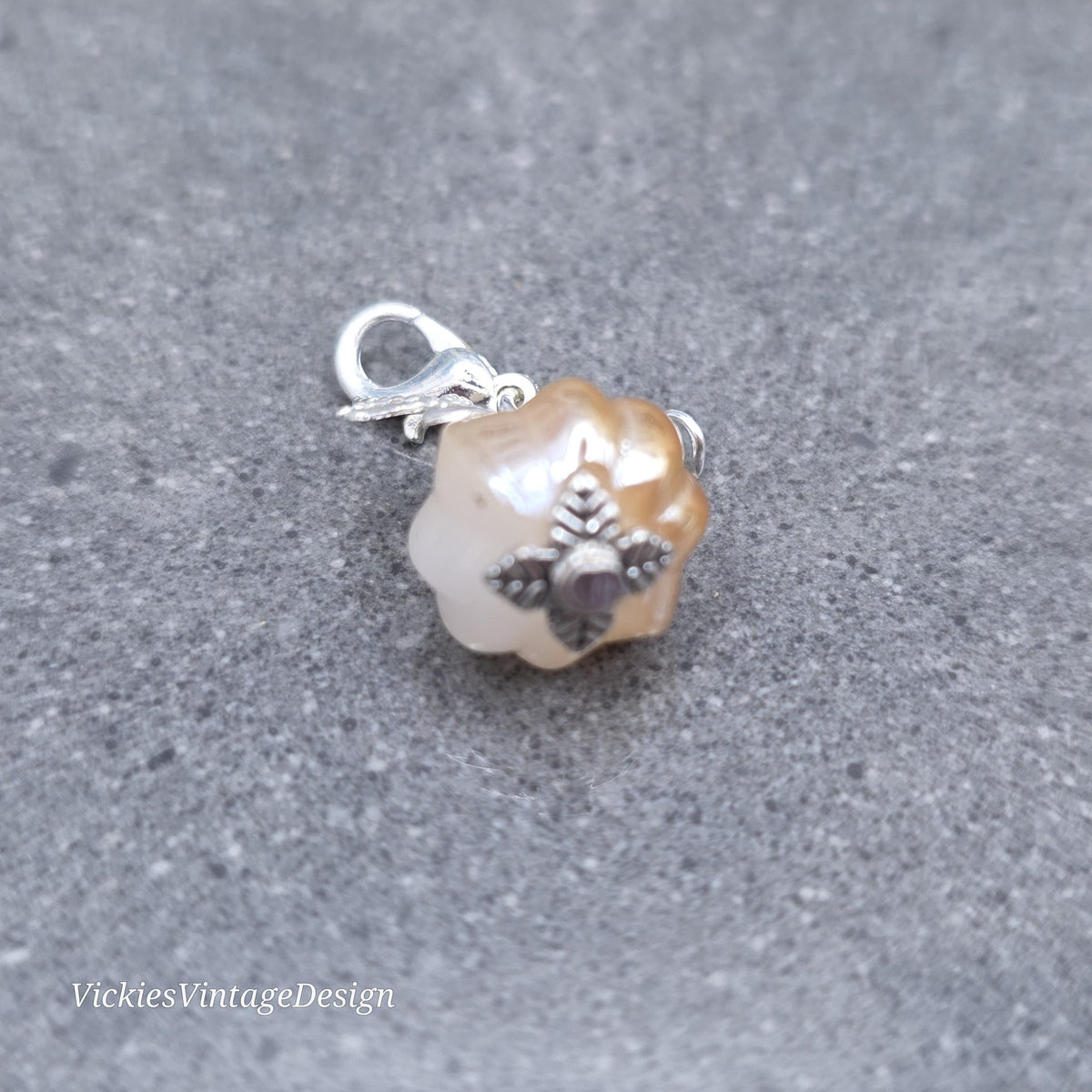 Glass Pumpkin Clip On Charm, Bracelet, Necklace, Stitch Marker, Zipper Pull, Halloween Autumn Gift