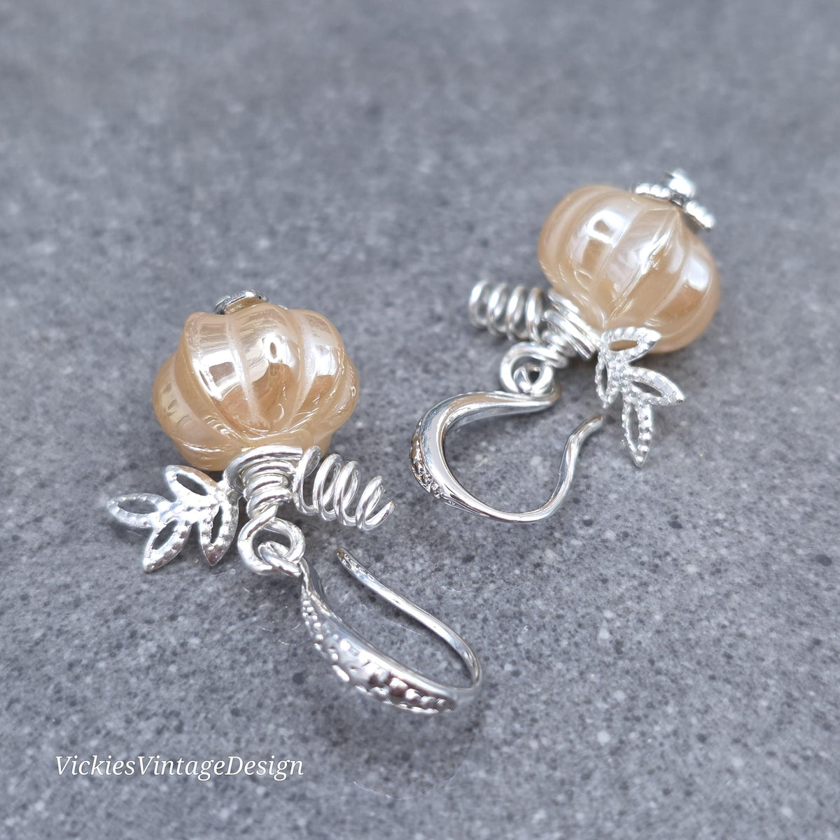 Glass Pumpkin Necklace, Autumn Necklace