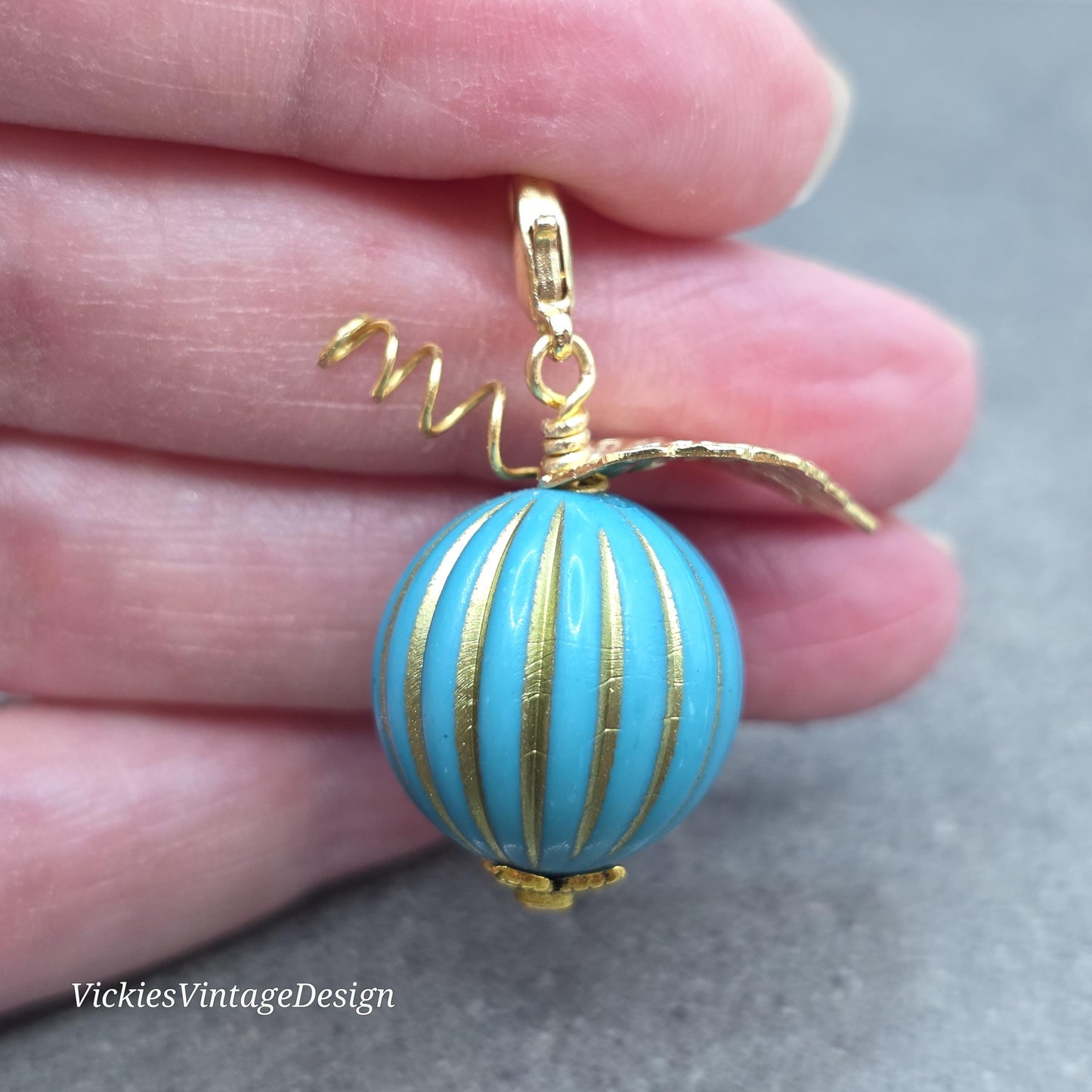 Pumpkin Clip On Charm, Bracelet, Necklace, Stitch Marker, Zipper Pull, Halloween Autumn Gift