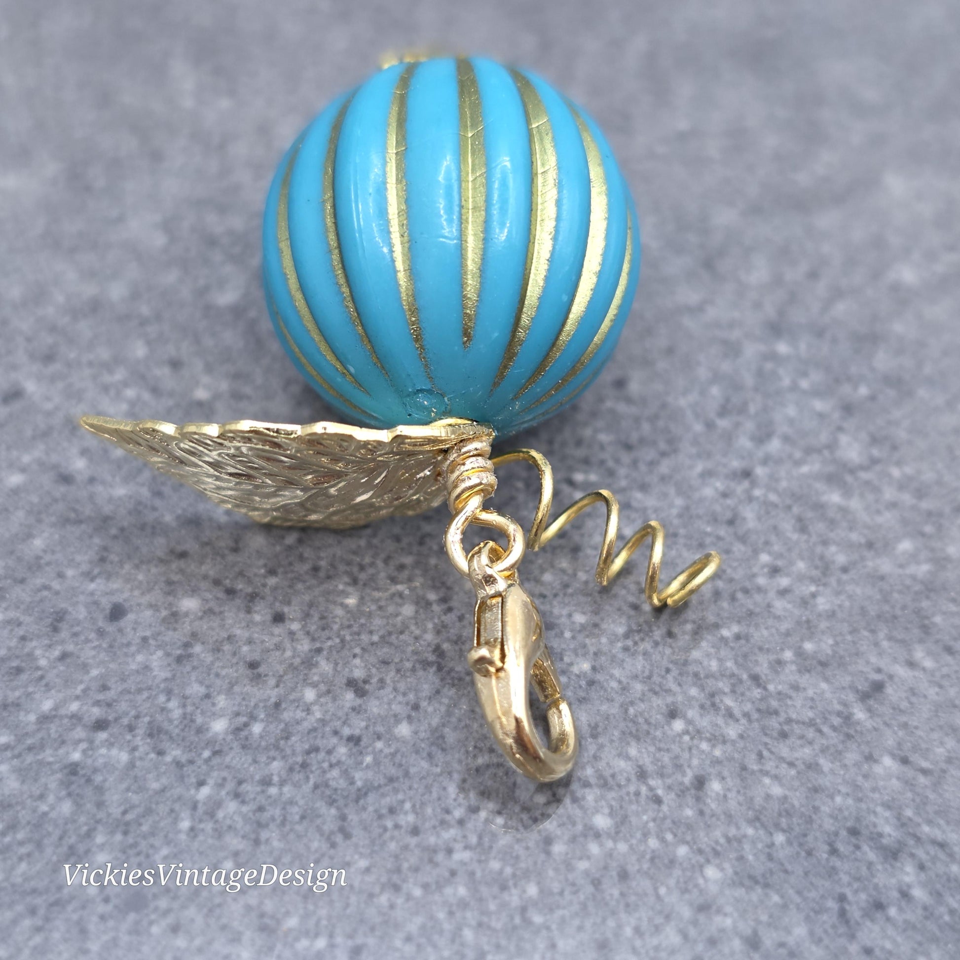 Pumpkin Clip On Charm, Bracelet, Necklace, Stitch Marker, Zipper Pull, Halloween Autumn Gift