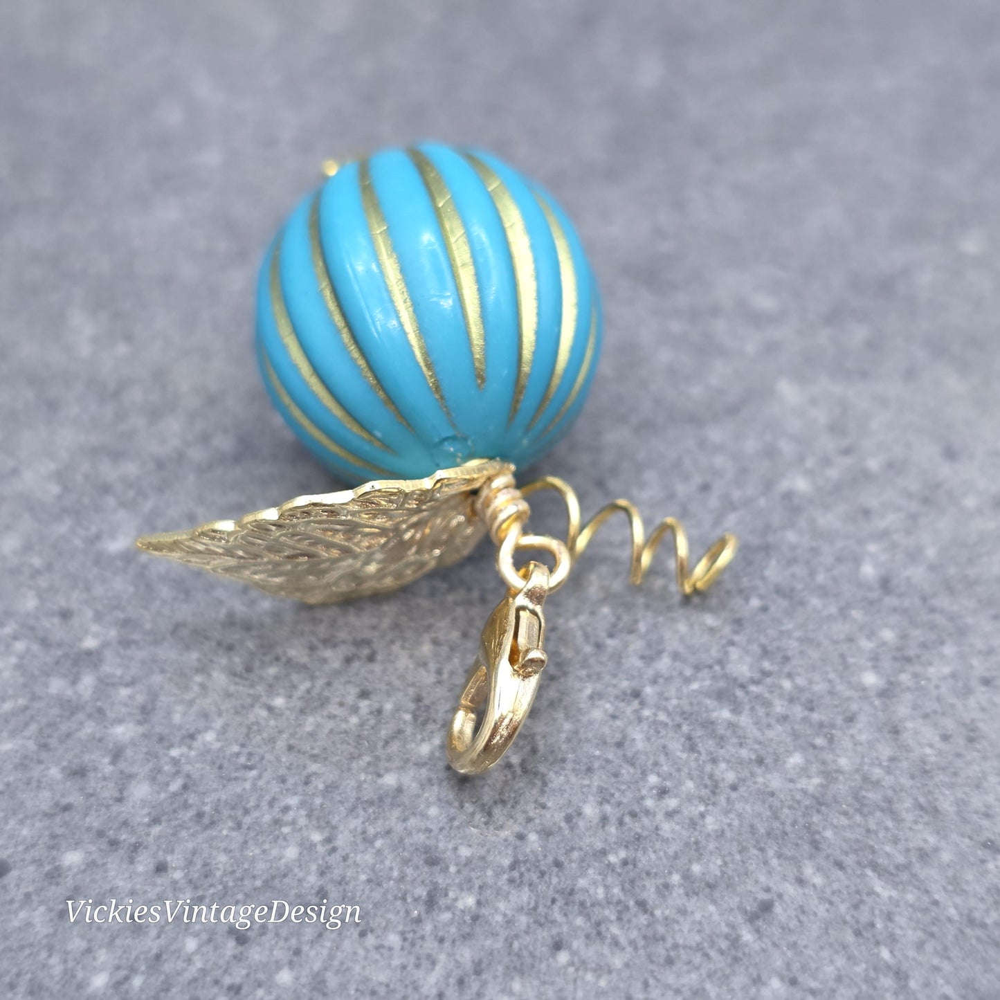 Pumpkin Clip On Charm, Bracelet, Necklace, Stitch Marker, Zipper Pull, Halloween Autumn Gift