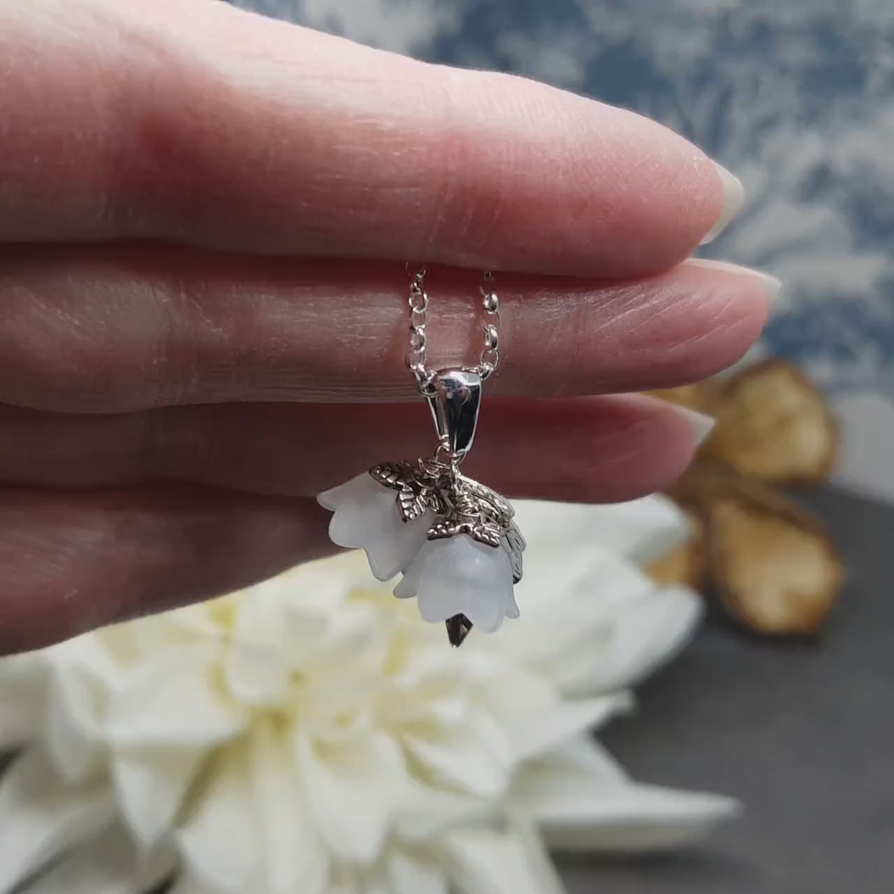 White BellFlower Necklace Clear PRIMERO Crystals® Flower Necklace