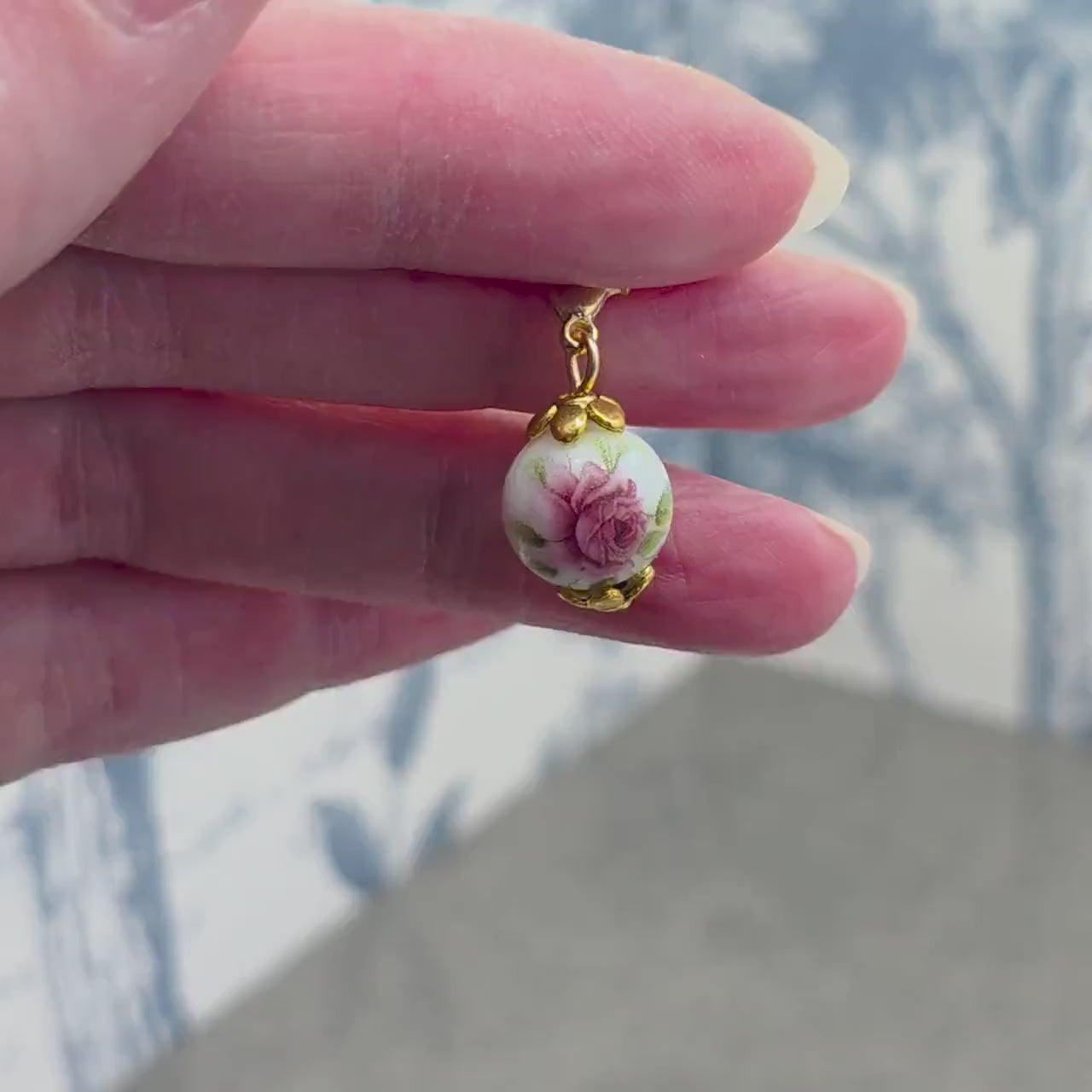 Ceramic rose Clip on Charm with Gold Lobster Clasp, Brass, Nickel Free, Stitch Marker, Zipper, Planner Charm