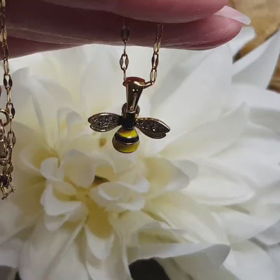 Crystal Rhinestone Bee Necklace, Bumble Bee Necklace, Minimalistic Choker, Crystal Rhinestone, Retro Choker, Insect Gifts