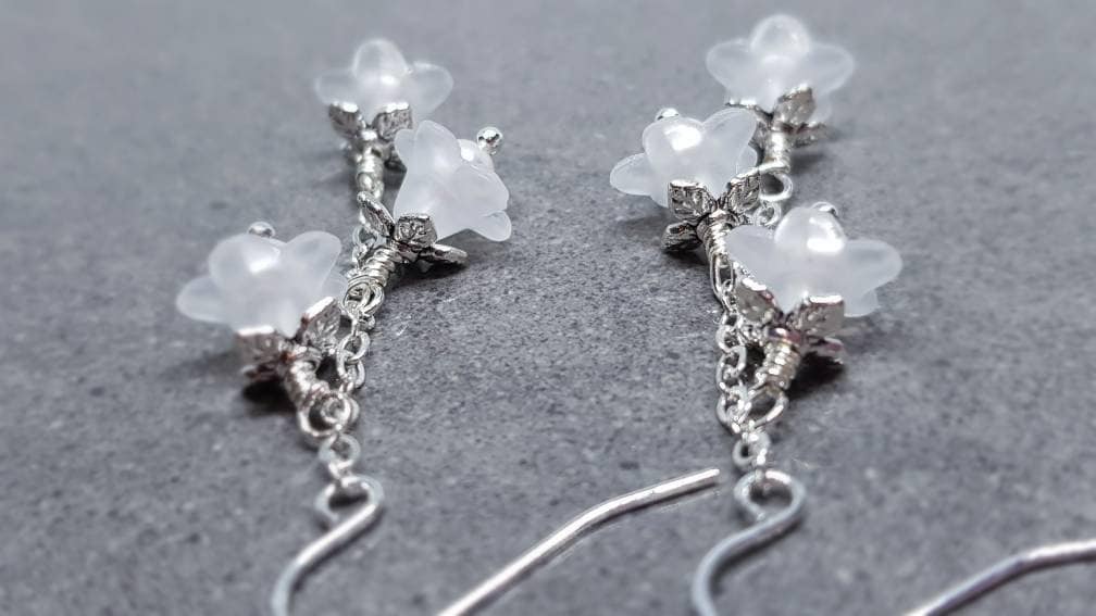 PRIMERO Crystals® Pearl White Snowdrop Earrings