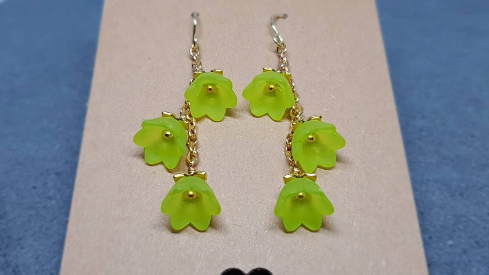 Flower Earrings, Hypoallergenic Ear Wires, Lime Green Earrings, Boho Jewelry, Simple Vintage Earrings