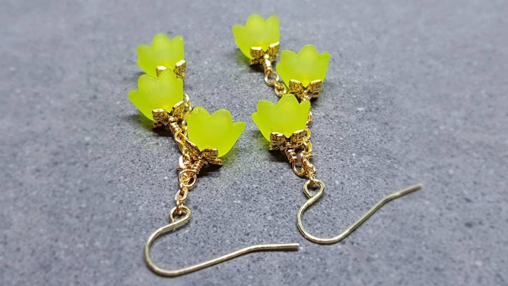 Flower Earrings, Hypoallergenic Ear Wires, Lime Green Earrings, Boho Jewelry, Simple Vintage Earrings