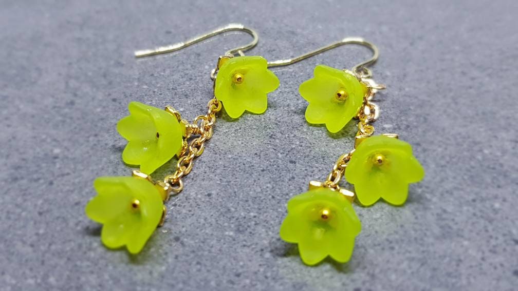 Flower Earrings, Hypoallergenic Ear Wires, Lime Green Earrings, Boho Jewelry, Simple Vintage Earrings