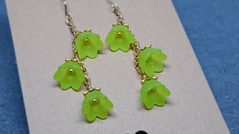 Flower Earrings, Hypoallergenic Ear Wires, Lime Green Earrings, Boho Jewelry, Simple Vintage Earrings