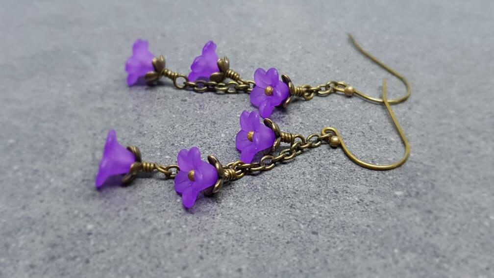 Flower Earrings, Hypoallergenic Ear Wires, Purple Earrings, Boho Jewelry, Simple Vintage Earrings