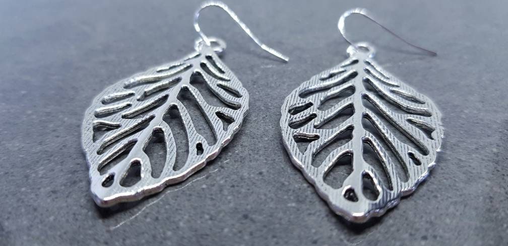 Leaf Earrings, Hypoallergenic Ear Wires, Silver Leaf Earrings, Tree Earrings, Leaf Earrings, Sterling Silver Ear Wires, Gift for her