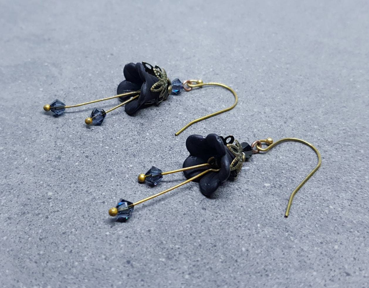 Black Flower Earrings, Hypoallergenic ear wires, Sterling Silver Ear Wires, Black PRIMERO Crystals®