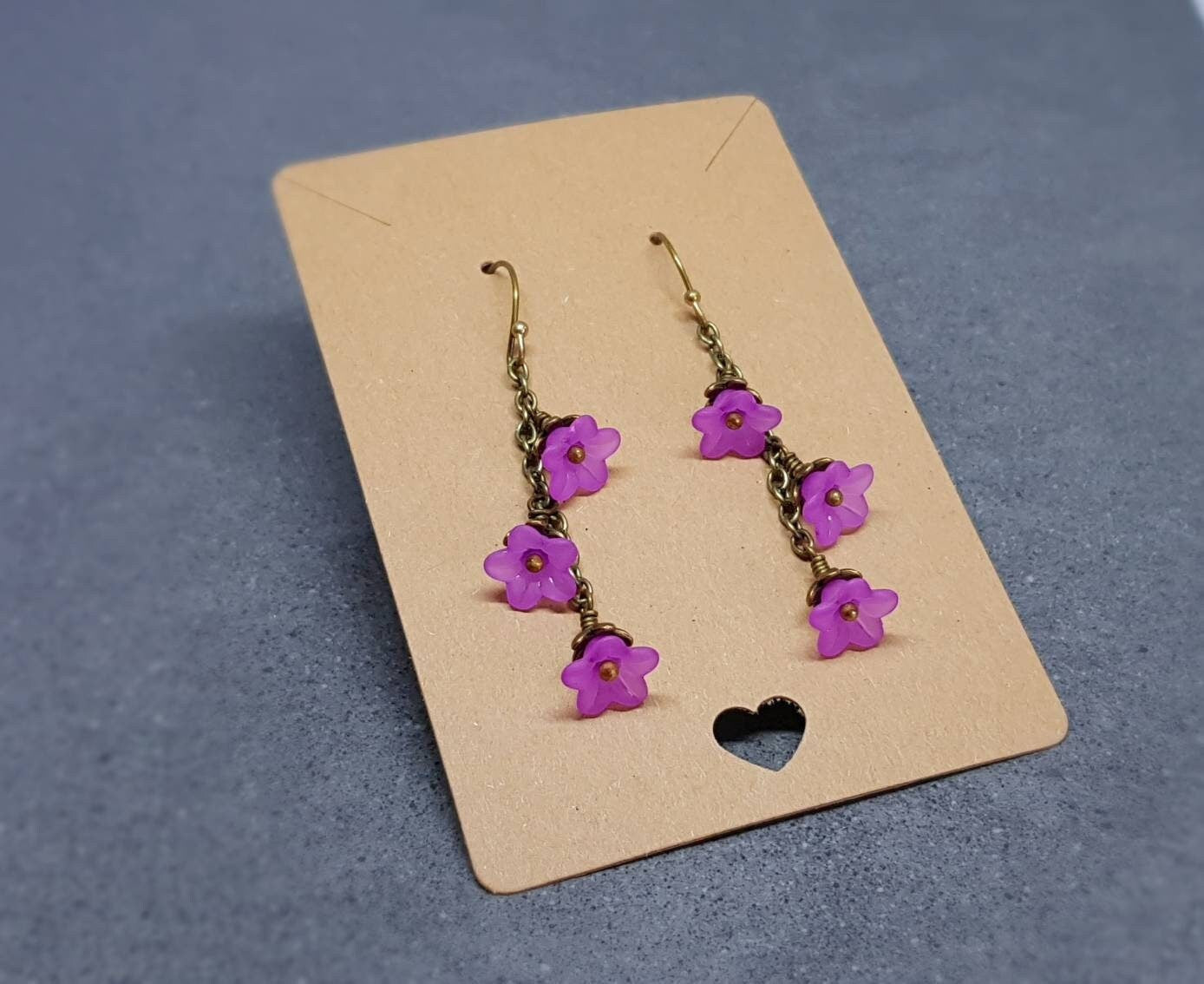 Flower Earrings, Hypoallergenic Ear Wires, Light Purple Earrings, Boho Jewelry, Simple Vintage Earrings