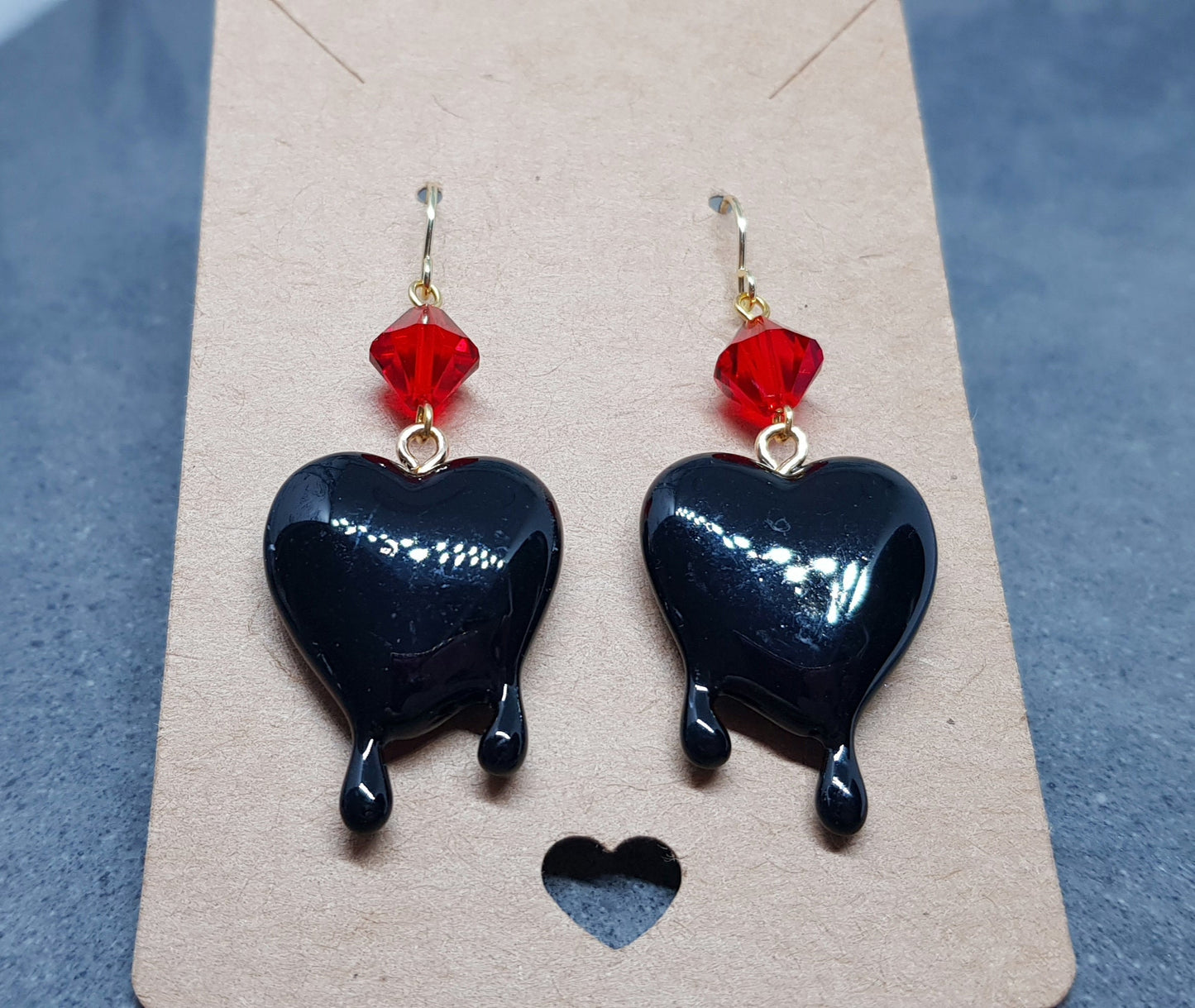 PRIMERO Crystals® Black Heart Earrings