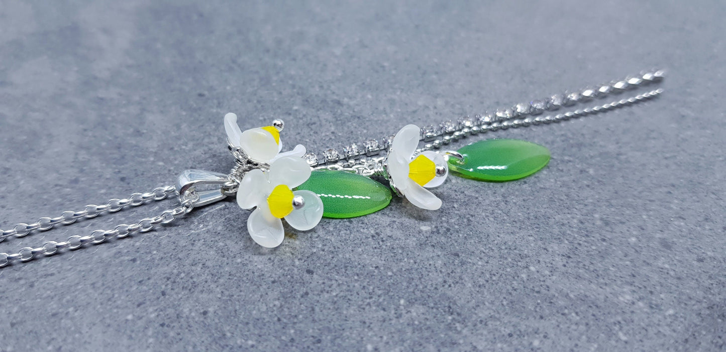 Flower Necklace, Yellow PRIMERO Crystals®, Daisy necklace, Daffodil Necklace, Spring Flower Necklace, Crystal Rhinestone