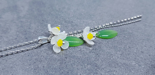 Flower Necklace, Yellow PRIMERO Crystals®, Daisy necklace, Daffodil Necklace, Spring Flower Necklace, Crystal Rhinestone